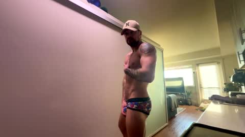 Snapshot of zuko_zen69 chatting on 02-09-25, 04:18 Zuko online show from 02-09-25, 04:18