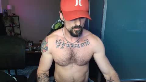 Snapshot of zuko_zen69 chatting on 09-19-25, 02:24 Zuko online show from 09-19-25, 02:24