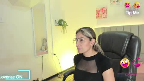 Zulay  online show from 04-11-26, 07:18