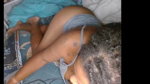 zuriluxe45 online show from 09-26-25, 06:17