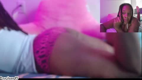 zuriluxe45 online show from 09-30-25, 09:42