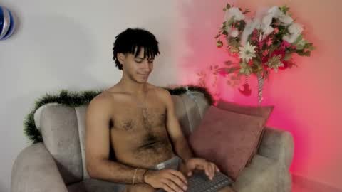 zyan_moreno online show from 11-24-25, 04:07