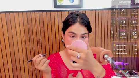 Snapshot of zyle_boobs_ chatting on 01-15-25, 07:34 ZYLE online show from 01-15-25, 07:34