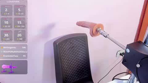 Snapshot of zyle_boobs_ chatting on 02-09-25, 09:06 ZYLE online show from 02-09-25, 09:06