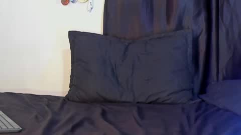 zyon garcia online show from 02-23-25, 02:14