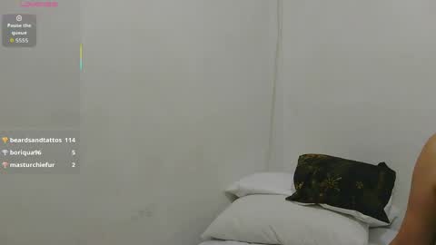 Snapshot of zyra_vex chatting on 05-20-26, 10:27 Zyra Vex online show from 05-20-26, 10:27