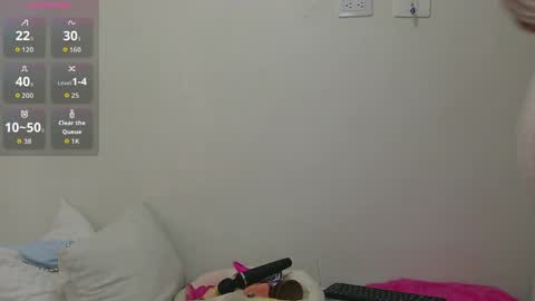 Snapshot of zyra_vex chatting on 06-01-26, 01:35 Zyra Vex online show from 06-01-26, 01:35