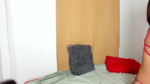 zyra_vox online show from 09-27-25, 02:33