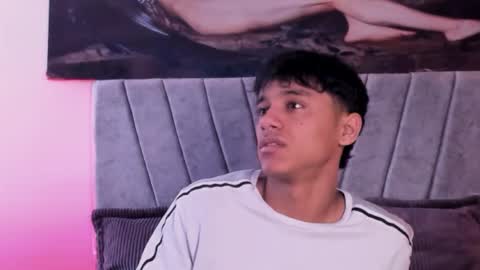 Snapshot of zyzz_1812 chatting on 11-06-25, 04:08 zyzz_1812 online show from 11-06-25, 04:08