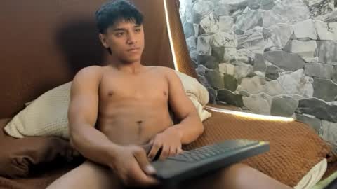 zyzz_1812 online show from 02-05-26, 06:56