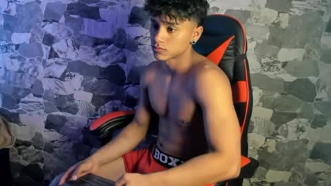Snapshot of zyzz_1812 chatting on 05-21-26, 05:14 zyzz_1812 online show from 05-21-26, 05:14