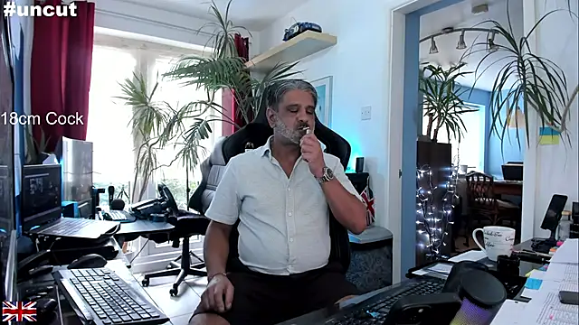 OnlineBossUK online show from 09-10-25, 03:45