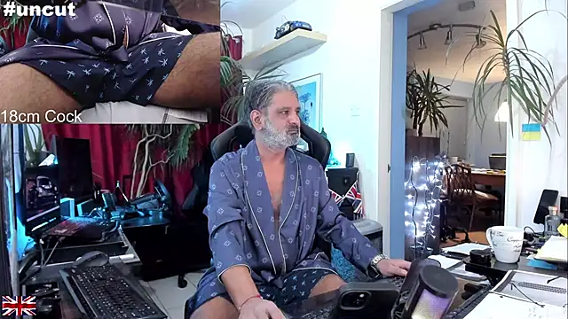 OnlineBossUK online show from 10-08-25, 07:11