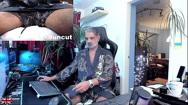 OnlineBossUK online show from 12-19-25, 07:15