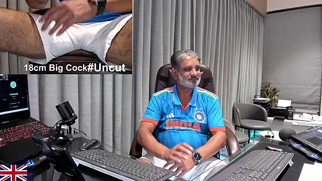 OnlineBossUK online show from 04-21-26, 01:42