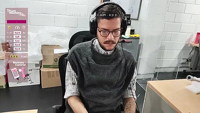 AndyHepburn online show from 10-06-25, 02:03