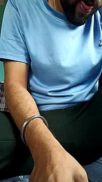 Snapshot of veeru__6969 chatting on 06-07-26, 04:49 veeru 6969 online show from 06-07-26, 04:49