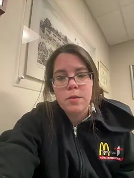 Snapshot of LacieStar chatting on 12-07-24, 05:59 LacieStar online show from 12-07-24, 05:59