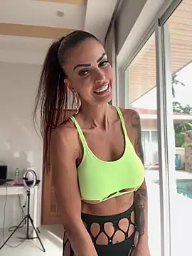 Snapshot of Helena_Karel chatting on 09-10-25, 09:09 Helena Karel online show from 09-10-25, 09:09