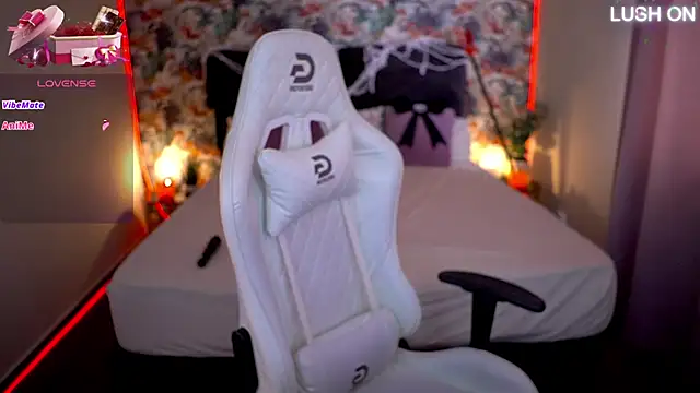 MissyMartinez online show from 10-25-25, 07:27