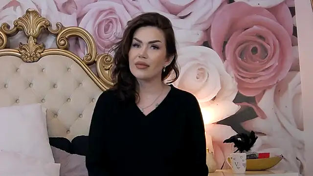 Snapshot of HessaHessy chatting on 03-03-25, 03:20 HessaHessy online show from 03-03-25, 03:20