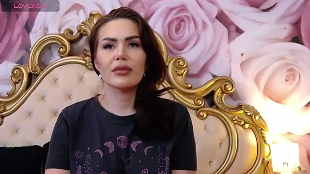 Snapshot of HessaHessy chatting on 10-08-25, 05:10 HessaHessy online show from 10-08-25, 05:10