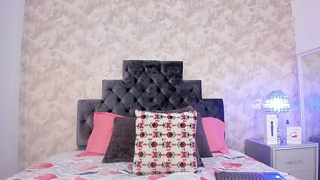 elizabeth coleman online show from 10-31-25, 07:59