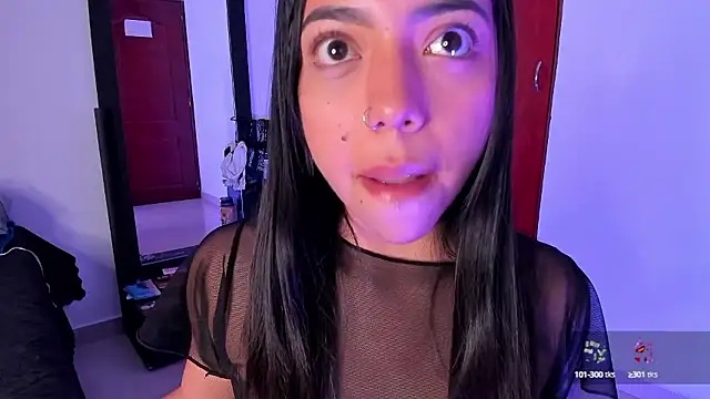 Snapshot of little_kayla_ chatting on 12-03-24, 04:25 little kayla  online show from 12-03-24, 04:25