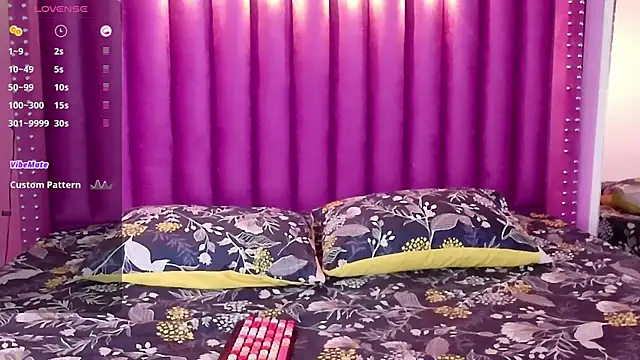 Snapshot of little_kayla_ chatting on 09-10-25, 02:55 little kayla  online show from 09-10-25, 02:55