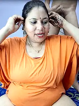 MOM-SUN-COUPLE online show from 02-12-25, 07:13