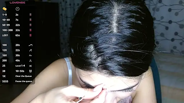 mia  lopez  online show from 12-10-24, 04:34