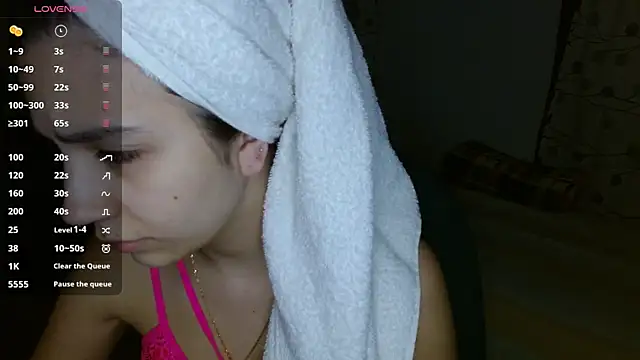 mia  lopez  online show from 12-10-24, 11:19