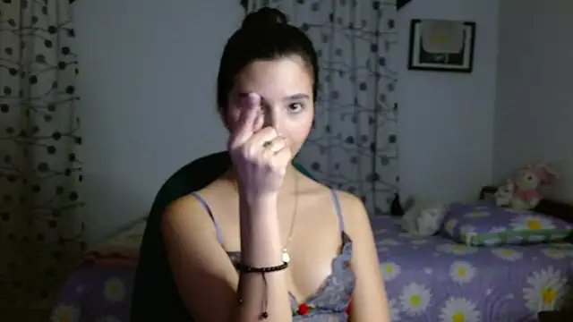 mia  lopez  online show from 02-05-25, 02:19