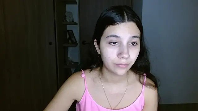 Snapshot of mia__lopez_ chatting on 05-22-26, 04:08 mia lopez online show from 05-22-26, 04:08