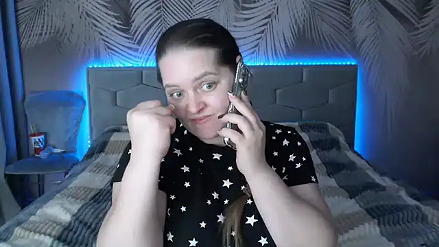 uliastar online show from 01-30-25, 10:08