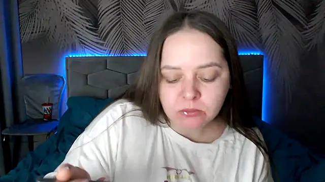 uliastar online show from 02-22-25, 09:34