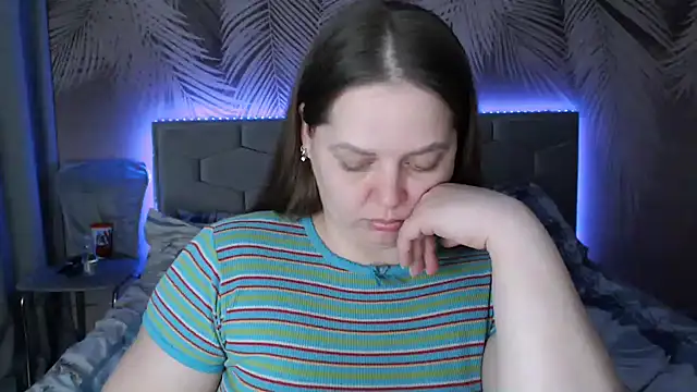 uliastar online show from 02-28-25, 04:10