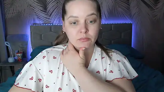 uliastar online show from 03-15-25, 01:18