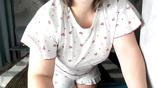 uliastar online show from 09-10-25, 06:46