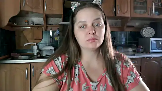 uliastar online show from 09-21-25, 05:09