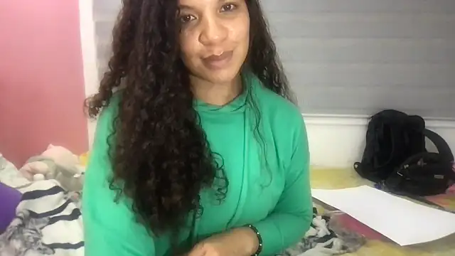 Snapshot of gatubelahot chatting on 09-15-25, 04:23 gatubelahot online show from 09-15-25, 04:23