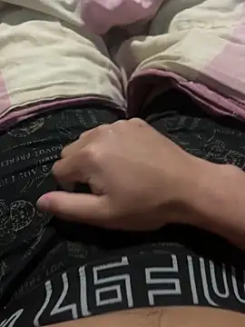 Snapshot of Diego23es chatting on 10-05-25, 04:44 Diego23es online show from 10-05-25, 04:44