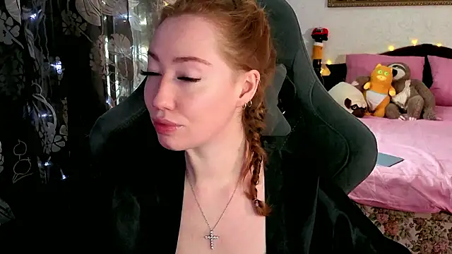 TinaBrook online show from 02-26-26, 04:44