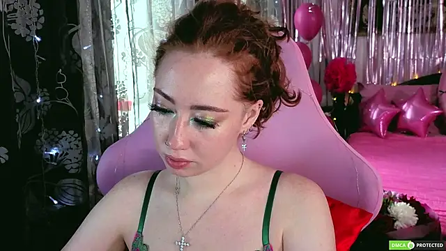 Snapshot of TinaBrook chatting on 06-10-26, 05:28 TinaBrook online show from 06-10-26, 05:28