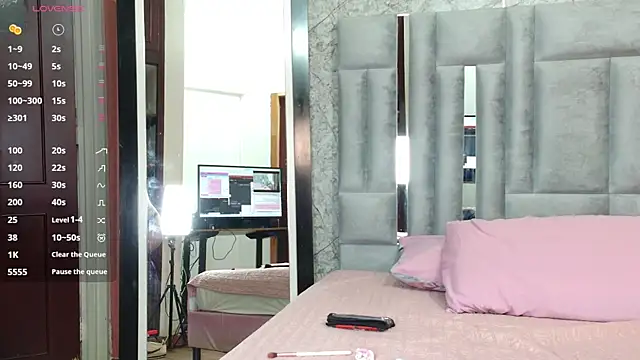 kinkylittlegirll online show from 03-04-26, 07:31