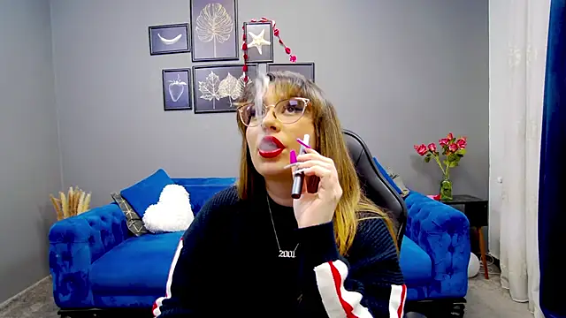 Snapshot of Katewalker_ chatting on 02-20-25, 06:24 Katewalker online show from 02-20-25, 06:24