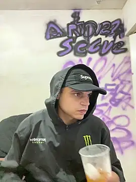 Magosupreme online show from 03-08-26, 04:49