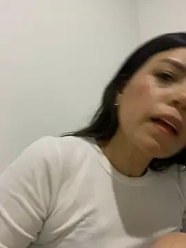 martina contreras online show from 12-26-24, 04:10