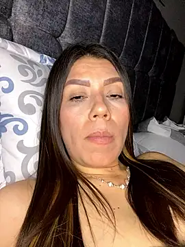 martina contreras online show from 01-18-26, 02:04