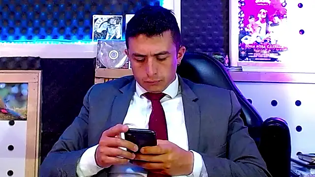 Darko0717 online show from 03-02-25, 12:43